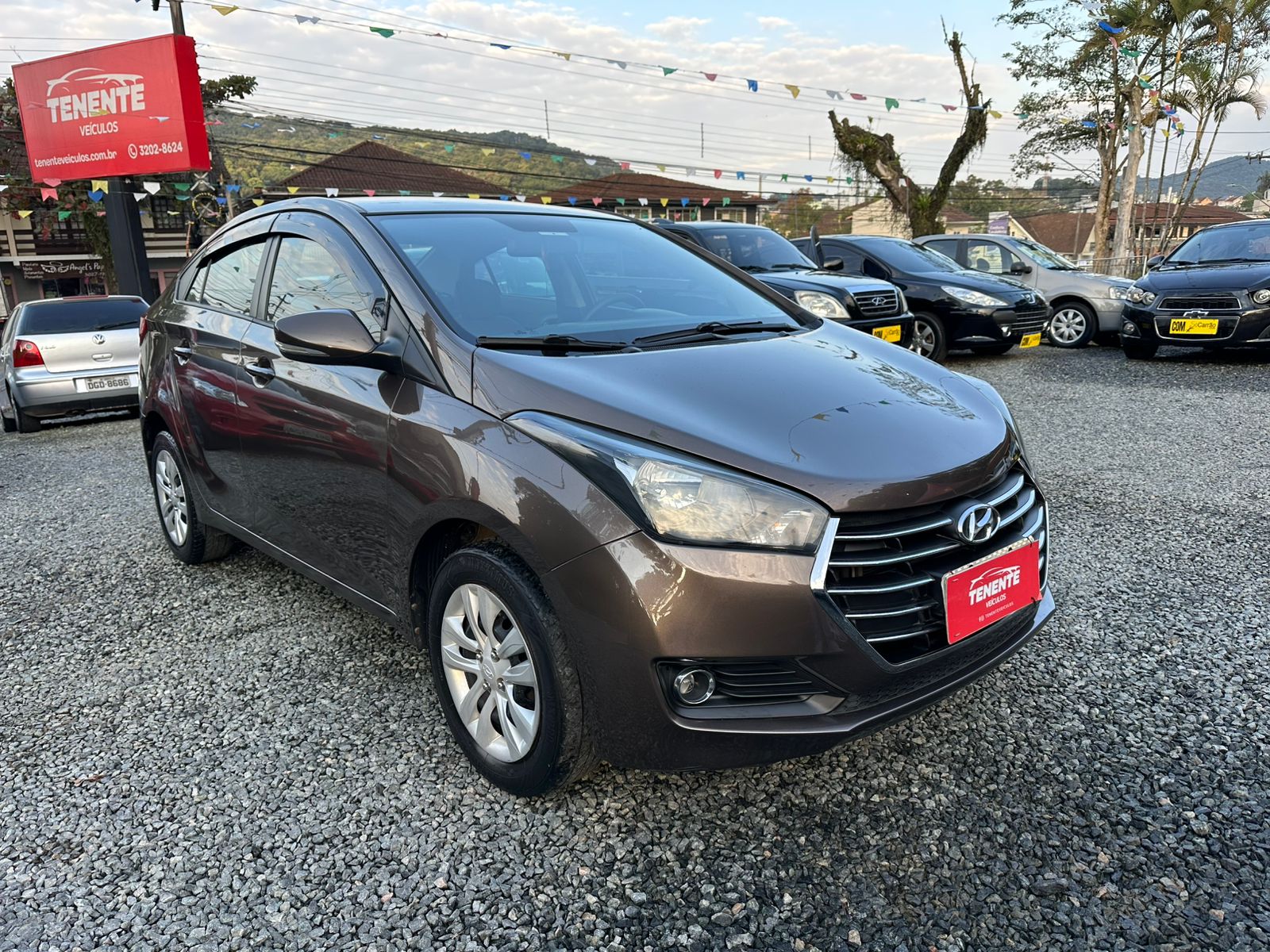 HYUNDAI HB20S 1.6 AUTOMÁTICO 